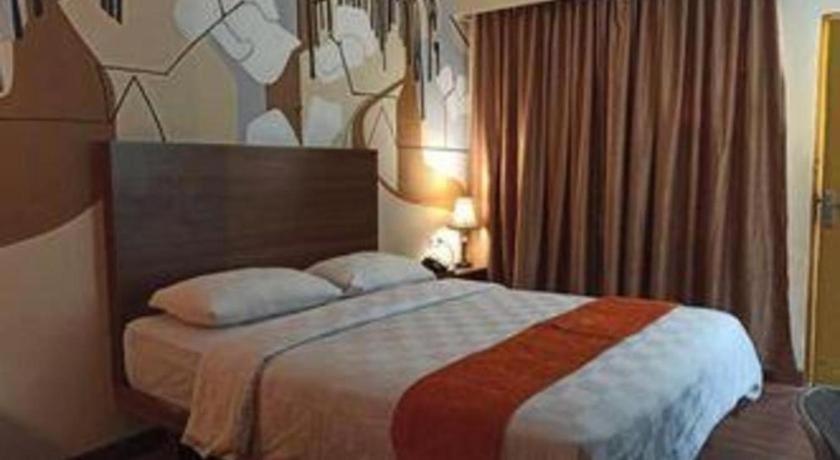 Satria Wisata Hotel Pare-Pare Luaran gambar